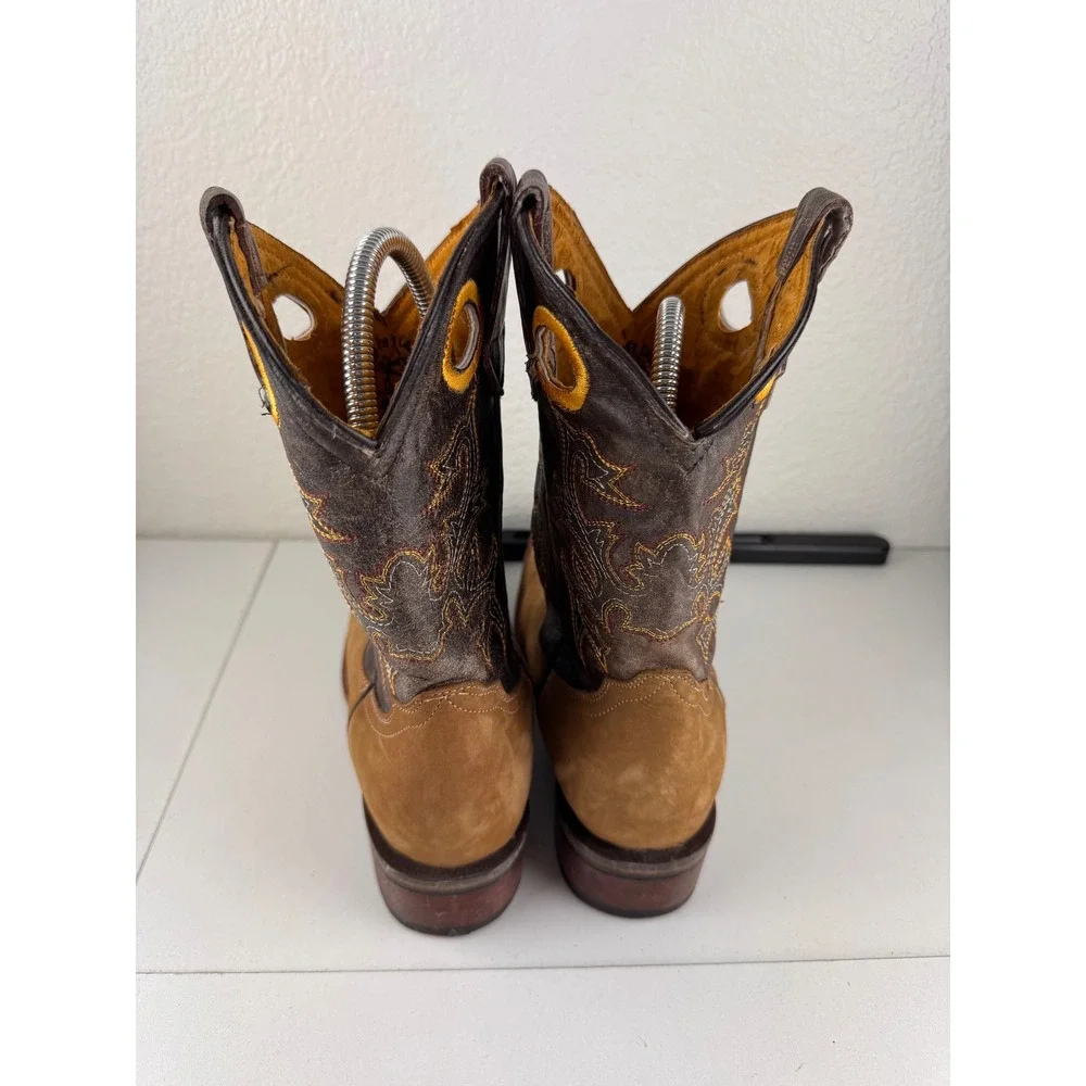 Brown and Tan Cowboy & Western Boots - Picture 2 of 7
